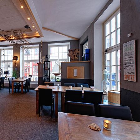 Restaurant Haus Hamburg Hotel Leer Kültér fotó